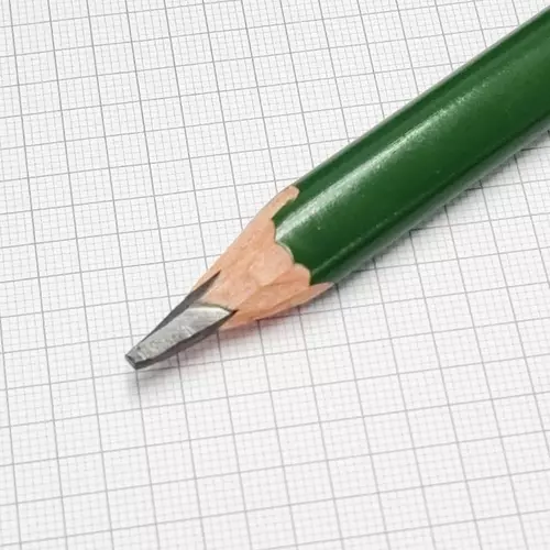 Zusatzbild Steinhauerbleistift mit starker spitze für leichtes anzeichnen