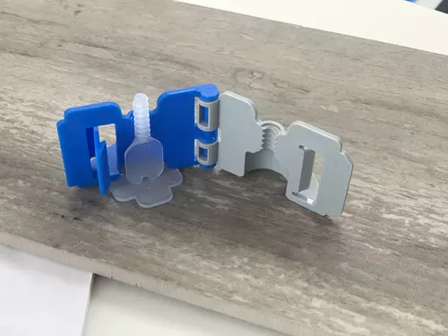 Image supplémentaire Capuchons à clipser Levelmac® sont parfaits pour un nivellement efficace des carreaux.