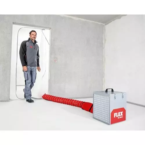 Zusatzbild Grobfilterelement zu Bauluftreiniger FLEX im Einsatz auf der Baustelle.