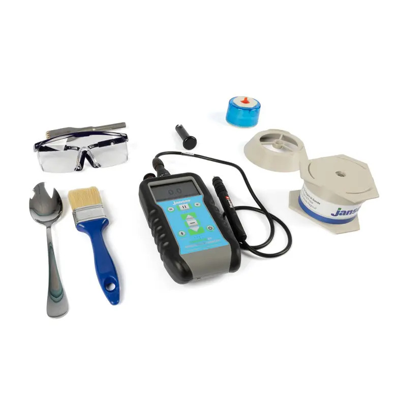 Zusatzbild Bestandteile des KRL CMEX 5 Mess-Sets mit Feuchtigkeitsmessgerät, Sensor, Schutzbrille, Pinsel und weiterem Zubehör zur Estrichmessung